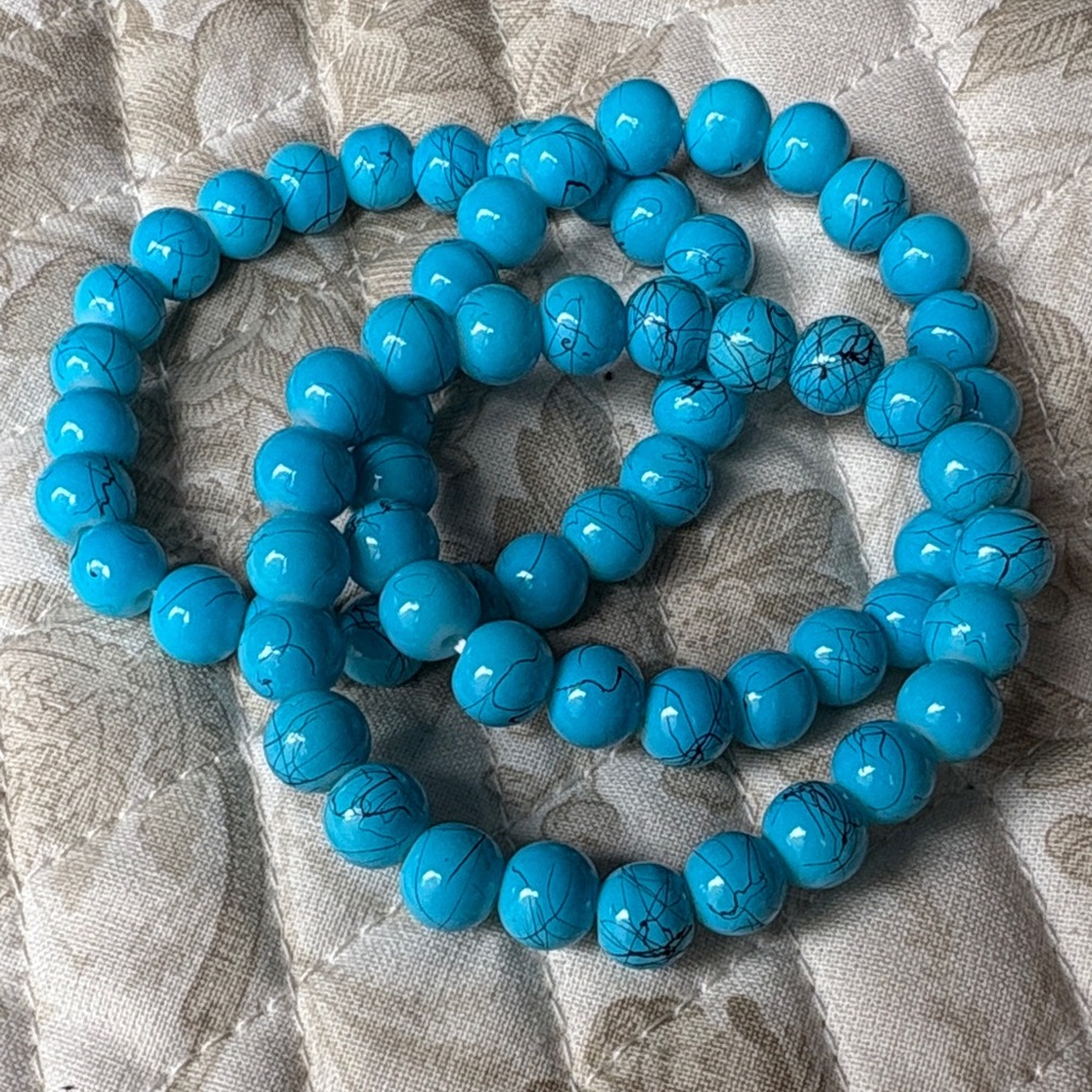 3 Turquoise glass 
Beaded Bracelets Three Stack